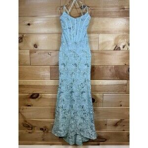 Betsy and Adam A26885 long formal dress Size 6 Light Blue Lace NWT!